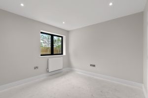 Photo 30- click for photo gallery